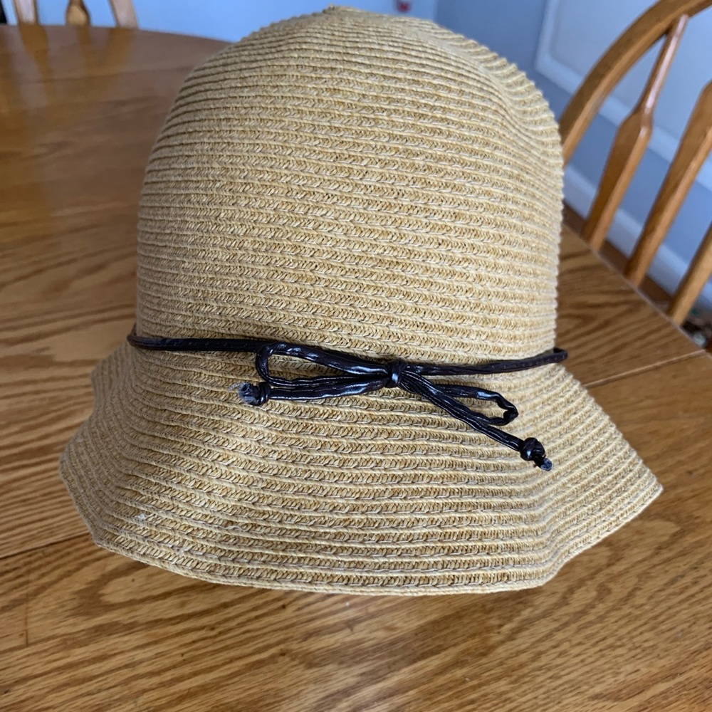 Women’s Tan Y2K Bucket Hat